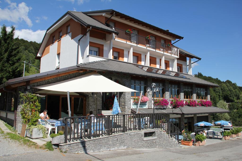 Albergo Moderno & Spa Fuipiano Valle Imagna Extérieur photo